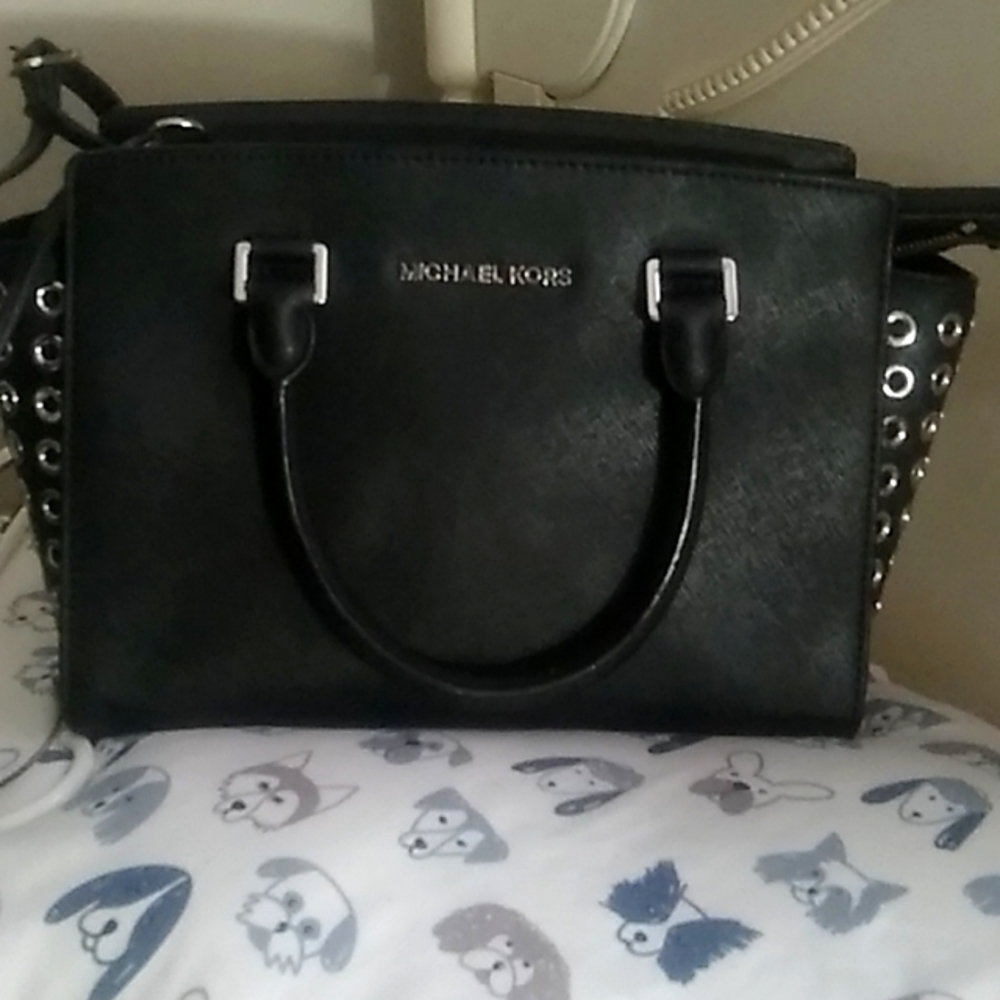 Like new mk purse